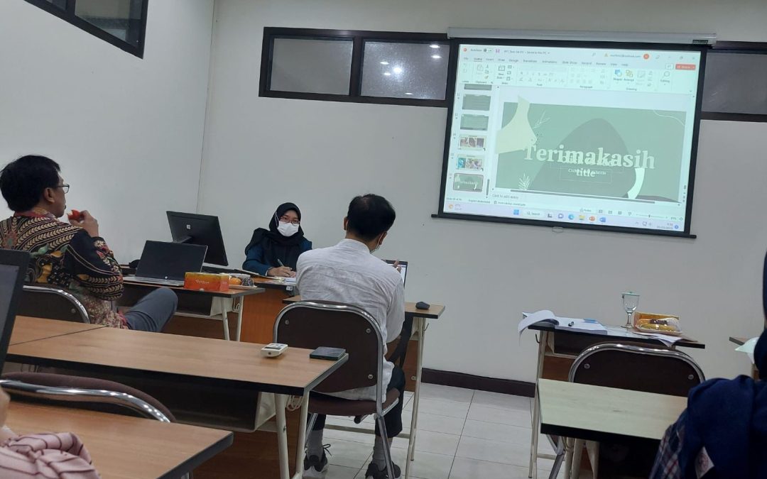 Seminar Hasil TESIS MKL FKM UNDIP an Siti Hajar Husni